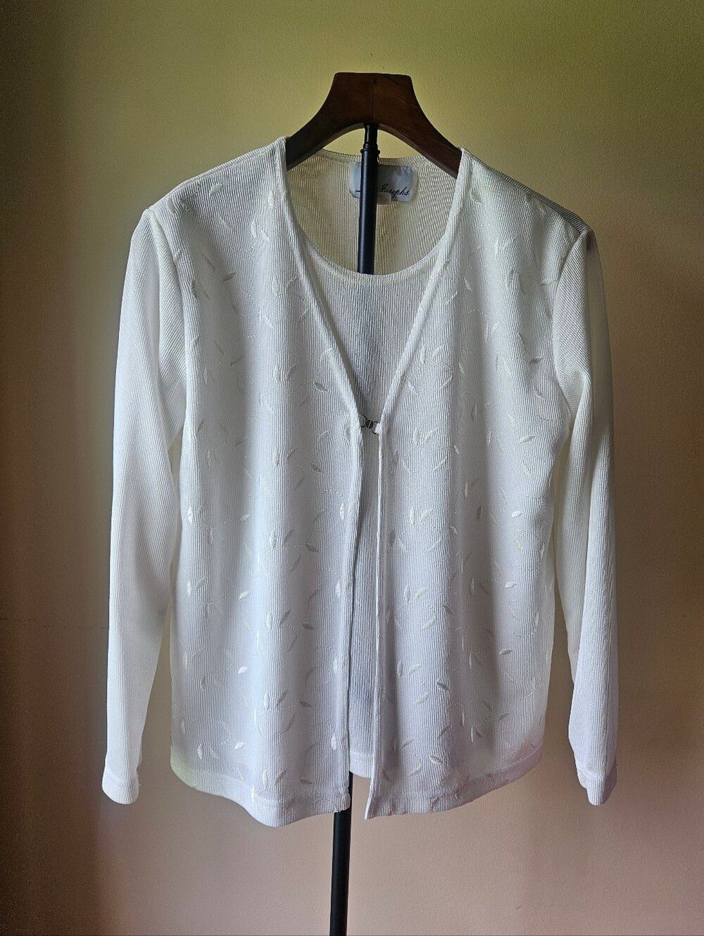 Vintage Lisa Josephs White Embroidered Blouse With Built In Cardigan Size Large